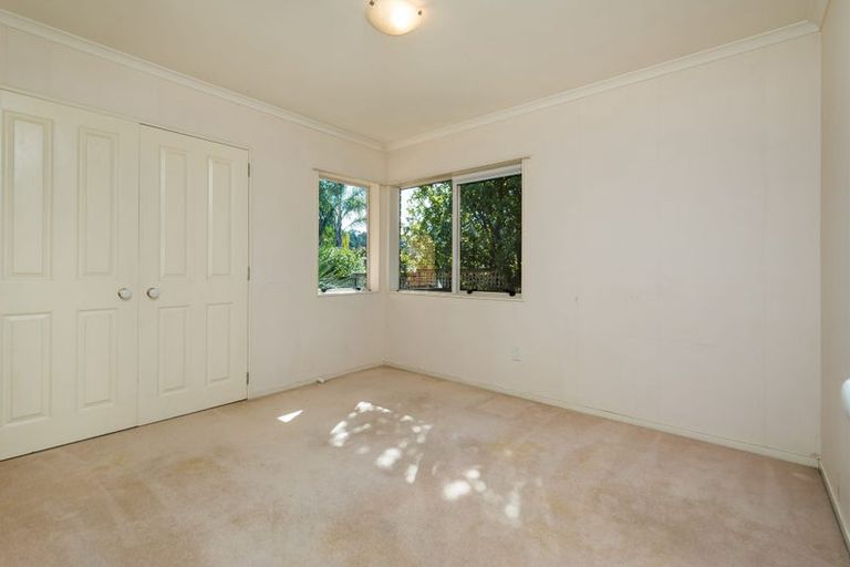 Photo of property in 10 Darimouth Place, Albany, Auckland, 0632
