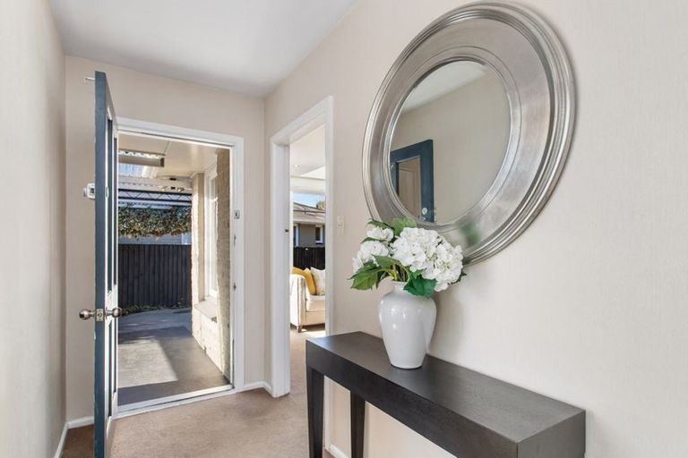 Photo of property in 10 Ebony Street, Bishopdale, Christchurch, 8053