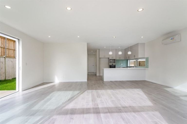 Photo of property in 7 Nephrite Lane, Henderson, Auckland, 0610