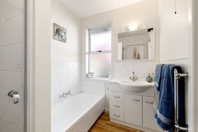 Photo of property in 32 Ebony Street, Bishopdale, Christchurch, 8053