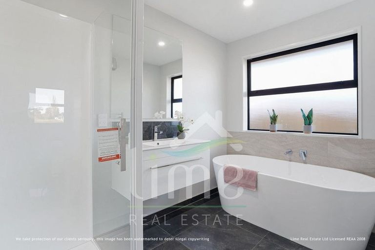 Photo of property in 13 Salkeld Place, Woodend, 7610