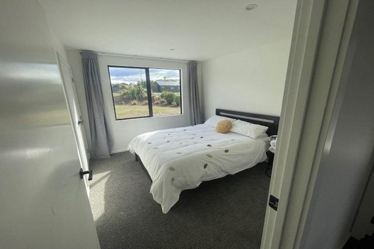 Photo of property in 24 Grandview Road, Lake Hawea, 9382