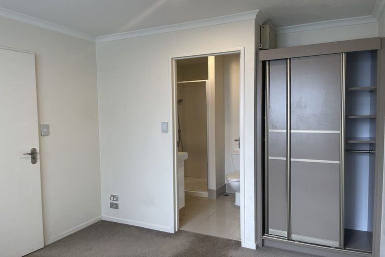 Photo of property in 417/26 Remuera Road, Newmarket, Auckland, 1050