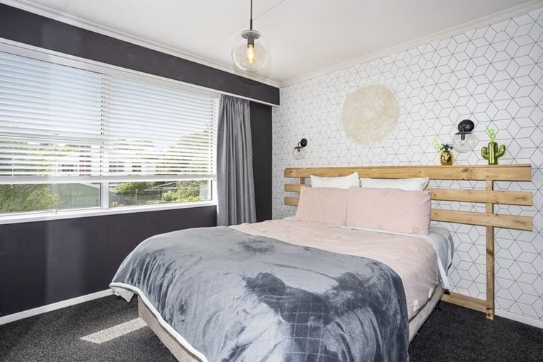 Photo of property in 3 Aotea Crescent, Gore, 9710