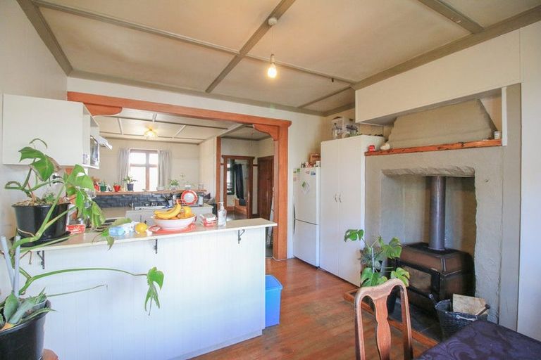 Photo of property in 32 Ocean Beach Road, Bluff, 9814