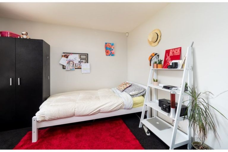 Photo of property in 92 Milns Road, Halswell, Christchurch, 8025