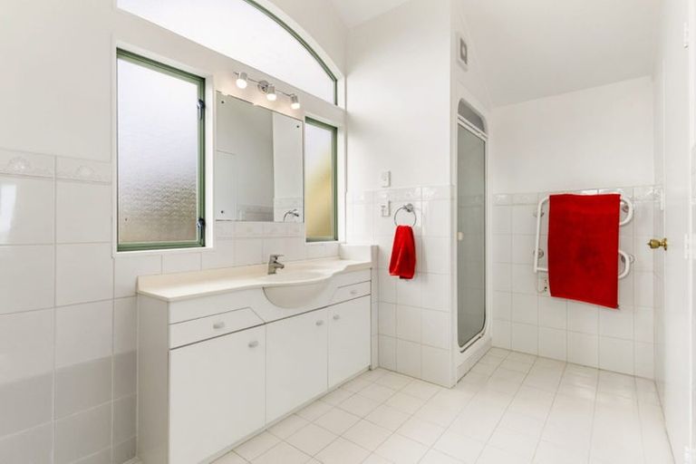 Photo of property in 59 Marellen Drive, Red Beach, 0932