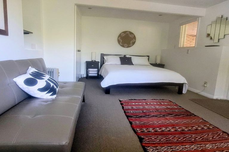 Photo of property in 7 Pah Road, Cockle Bay, Auckland, 2014