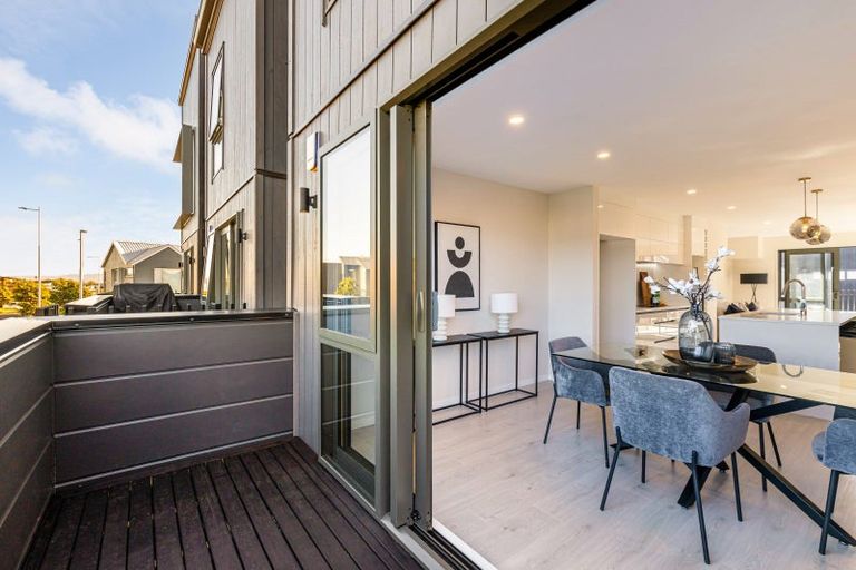 Photo of property in 48 Wallace Road, Hobsonville, Auckland, 0616