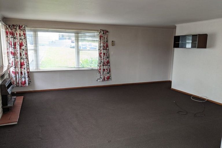 Photo of property in 2/17 Havelock Avenue, Forrest Hill, Auckland, 0620