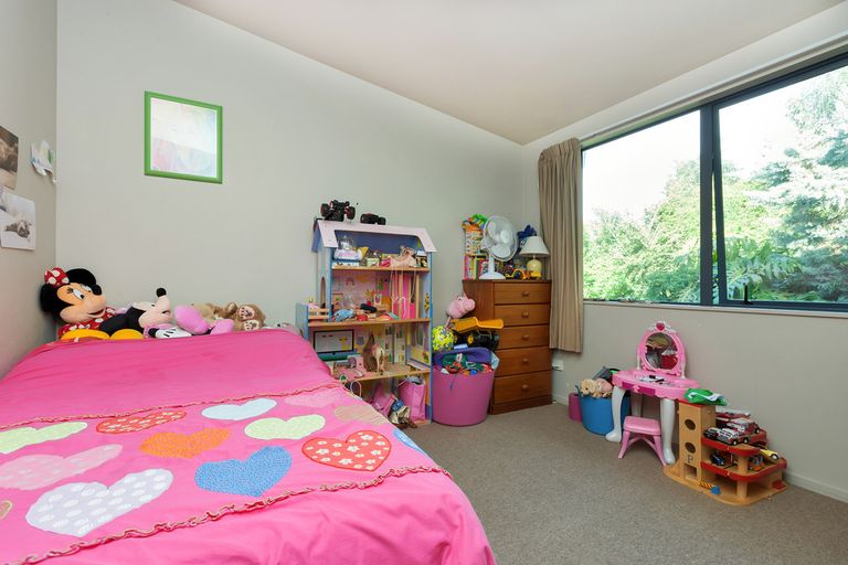 Photo of property in 79c Verbena Road, Birkdale, Auckland, 0626