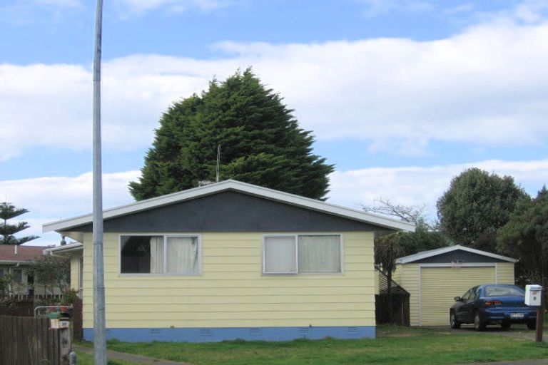 Photo of property in 5 Weymouth Place, Mount Maunganui, 3116