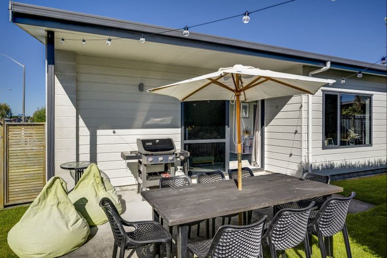 Photo of property in 32 York Avenue, Tamatea, Napier, 4112