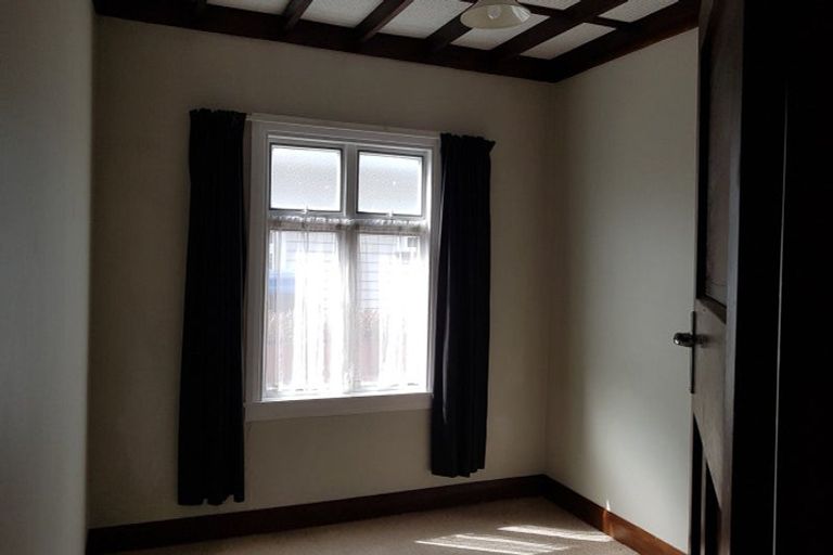 Photo of property in 94 Lyndhurst Street, Takaro, Palmerston North, 4412