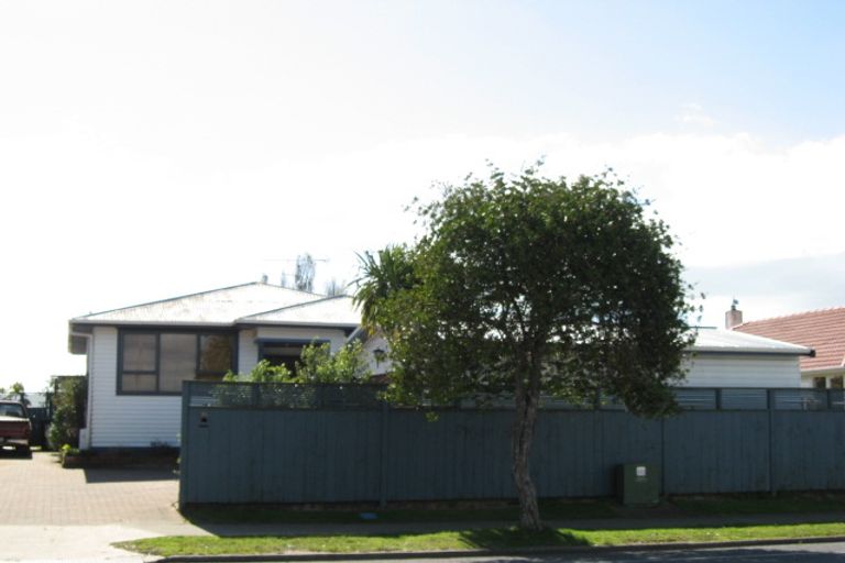 Photo of property in 70 Domain Road, Whakatane, 3120