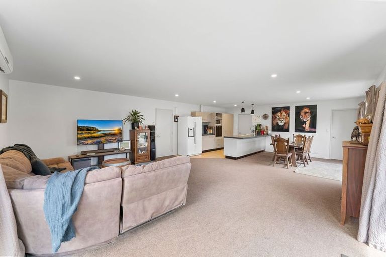 Photo of property in 9 Gershwin Grove, Stoke, Nelson, 7011