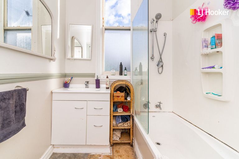 Photo of property in 30 Bay View Road, South Dunedin, Dunedin, 9012