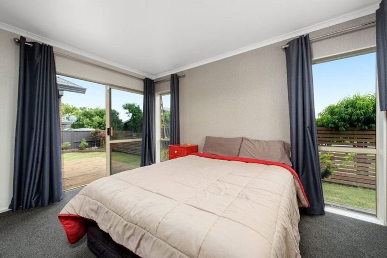 Photo of property in 54 Fairview Place, Te Puke, 3119