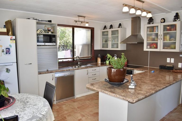 Photo of property in 3 Health Camp Road, Otaki Beach, Otaki, 5512