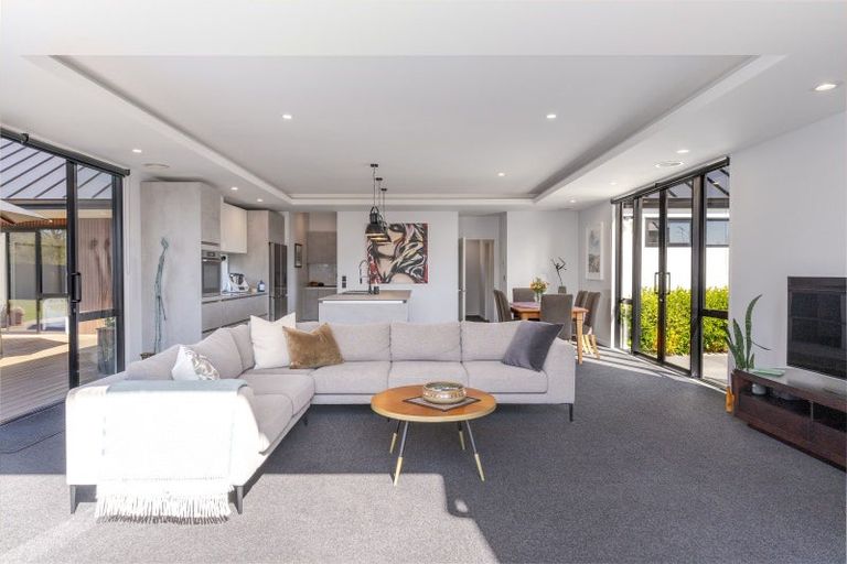 Photo of property in 5 Kawharu Street, Marshland, Christchurch, 8083