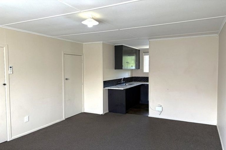 Photo of property in 3/806 Lyell Street, Akina, Hastings, 4122