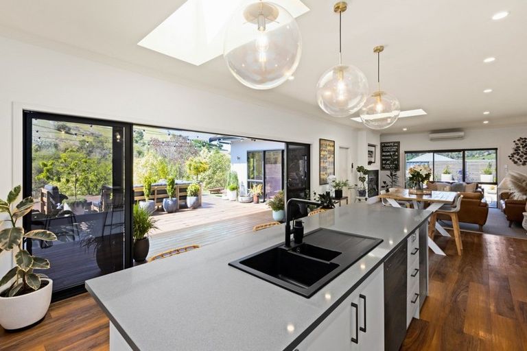 Photo of property in 133 Kent Terrace, Taradale, Napier, 4112