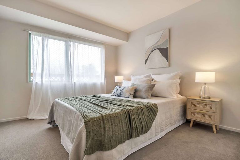 Photo of property in 6a Reynolds Road, Pukekohe, 2120