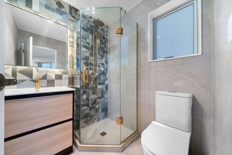 Photo of property in 30 Carruth Road, Papatoetoe, Auckland, 2025