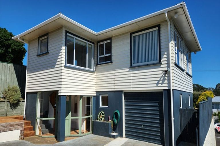 Photo of property in 51 South Road, Blagdon, New Plymouth, 4310