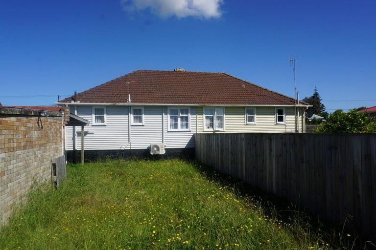Photo of property in 132 Hakanoa Street, Huntly, 3700