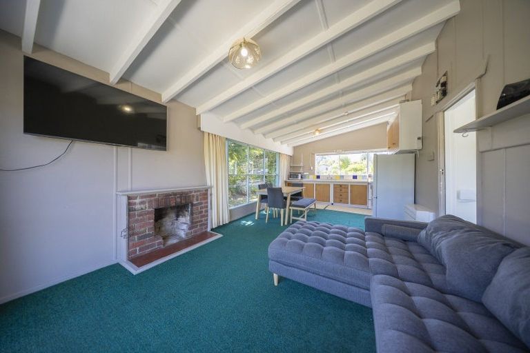 Photo of property in 36 Home Street, Manapouri, 9679