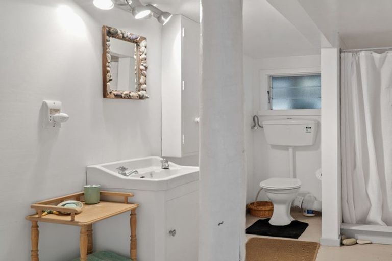 Photo of property in 24 Moody Street, Gore Bay, Cheviot, 7383