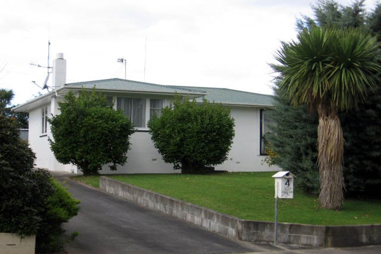 Photo of property in 4 Juliana Place, Awapuni, Palmerston North, 4412
