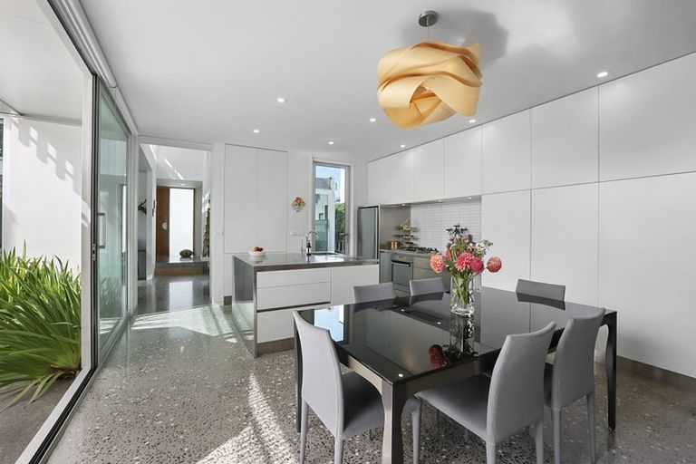 Photo of property in 79 Buller Street, New Plymouth, 4312