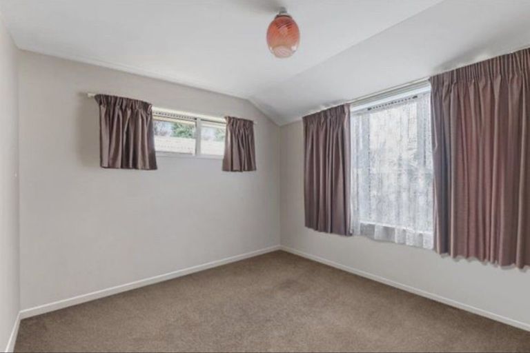 Photo of property in 74h Olliviers Road, Phillipstown, Christchurch, 8011