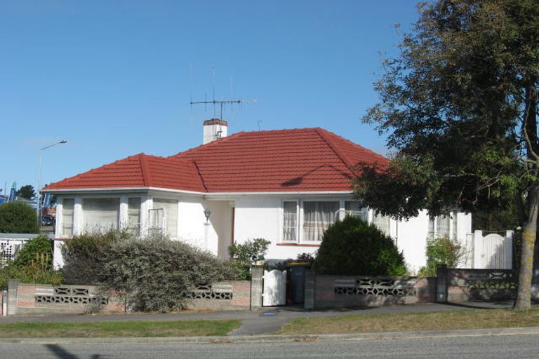Photo of property in 2 Macdonald Street, Waimataitai, Timaru, 7910