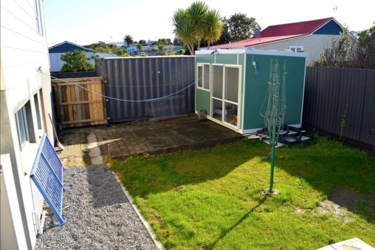 Photo of property in 10a Karaka Street, Castlecliff, Whanganui, 4501