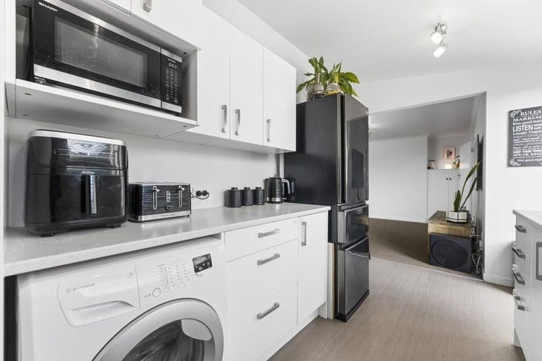 Photo of property in 23 Atkinson Street, South Dunedin, Dunedin, 9012