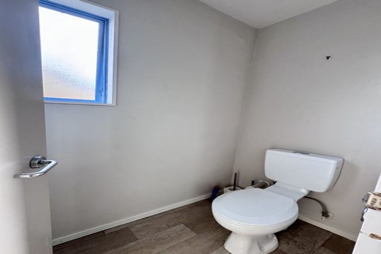 Photo of property in 57 Renoir Street, West Harbour, Auckland, 0618