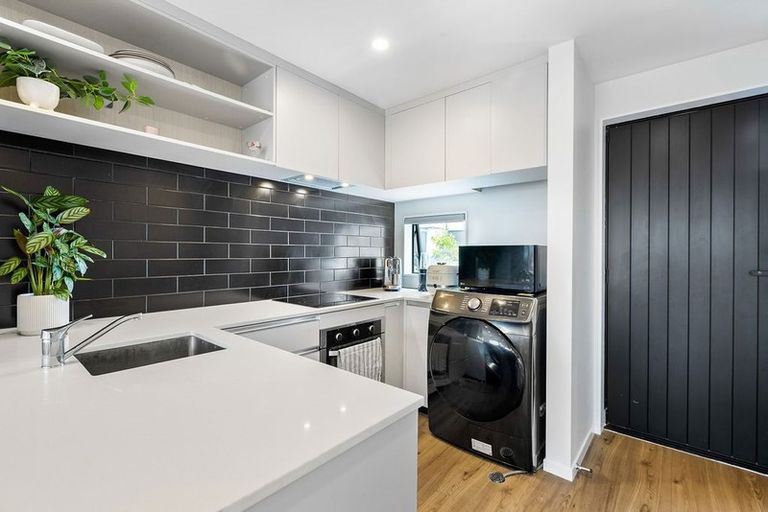 Photo of property in 45 Ivy Nola Way, Henderson, Auckland, 0612