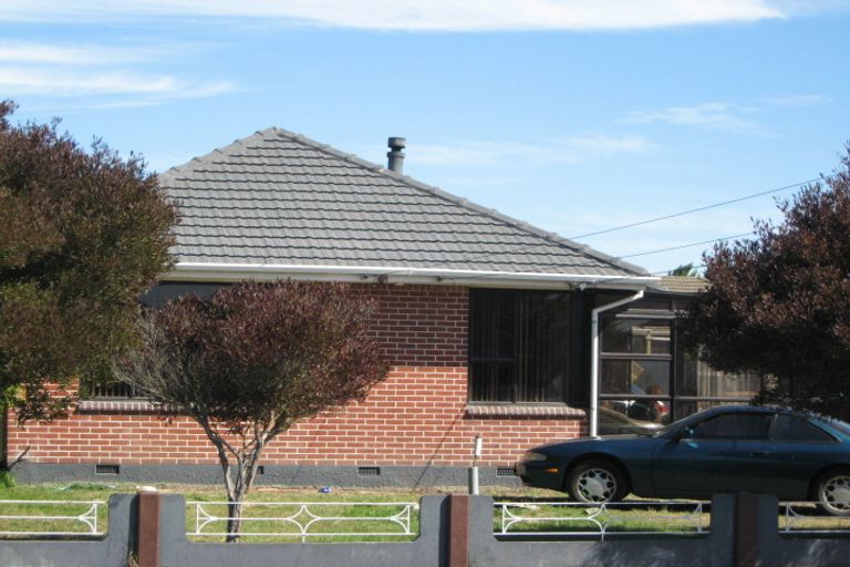 Photo of property in 79 Vancouver Crescent, Wainoni, Christchurch, 8061