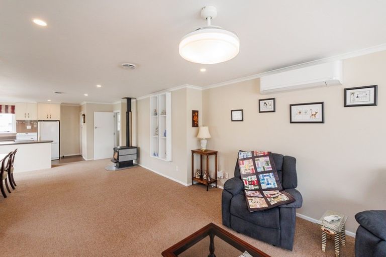 Photo of property in 4 Macmillan Place, Feilding, 4702