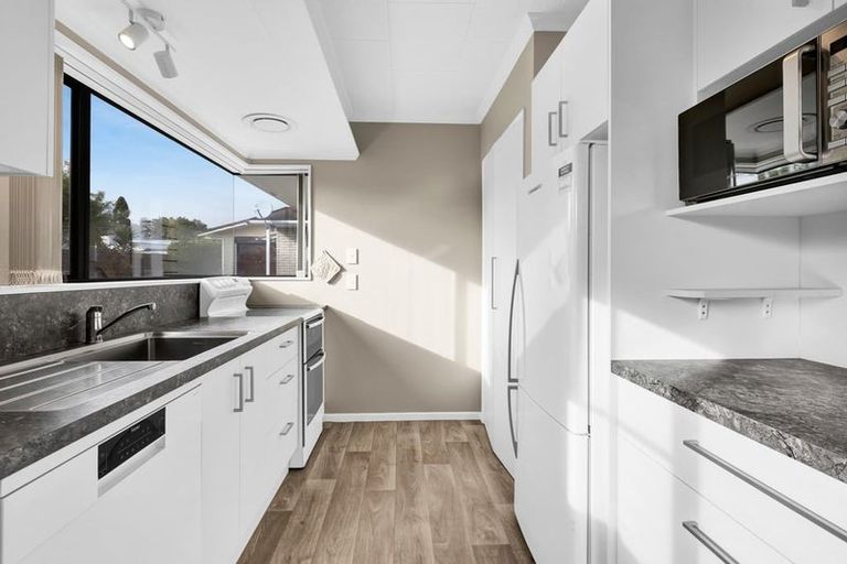 Photo of property in 3 Webster Street, Westown, New Plymouth, 4310