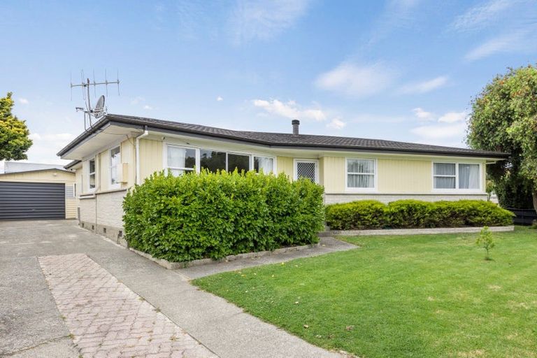 Photo of property in 5 Shortland Street, Tamatea, Napier, 4112