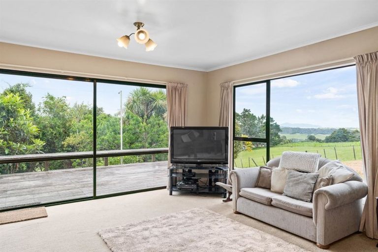 Photo of property in Kaiwaka-mangawhai Road, Mangawhai, 0573