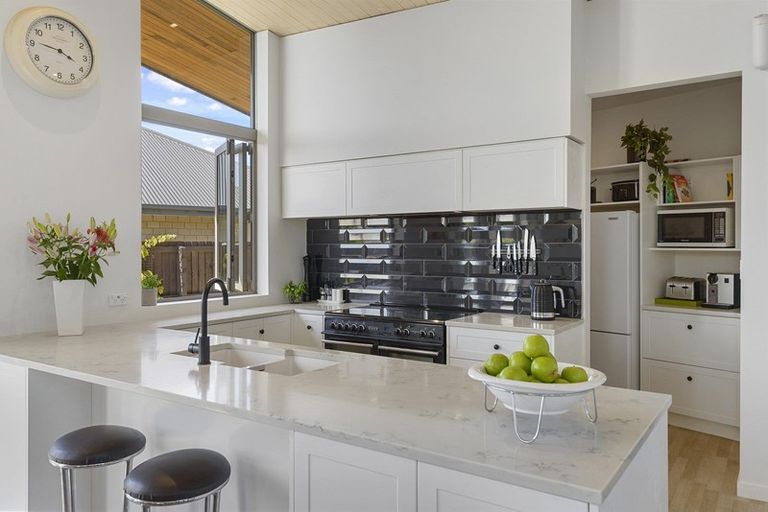 Photo of property in 40 Richmond Avenue, Halswell, Christchurch, 8025