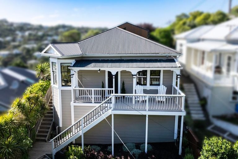 Photo of property in 37 Reuben Avenue, Brooklyn, Wellington, 6021