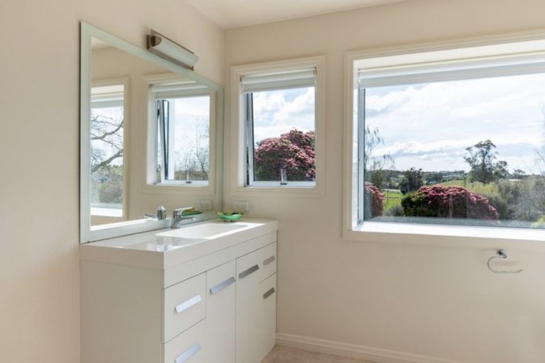 Photo of property in 17 Marriages Road, Tasman, Upper Moutere, 7173