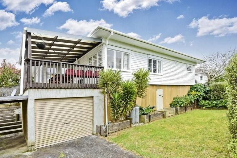 Photo of property in 27 Princes Street, Pukekohe, 2120