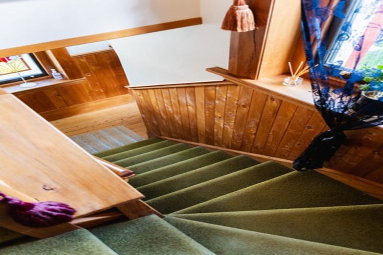 Photo of property in 247 Ravensbourne Road, Ravensbourne, Dunedin, 9022